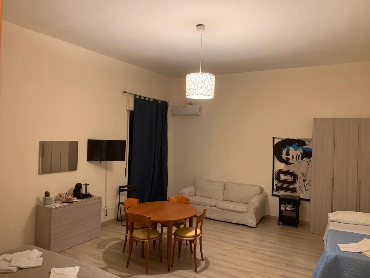 Keira House Napoli Hotel Kültér fotó