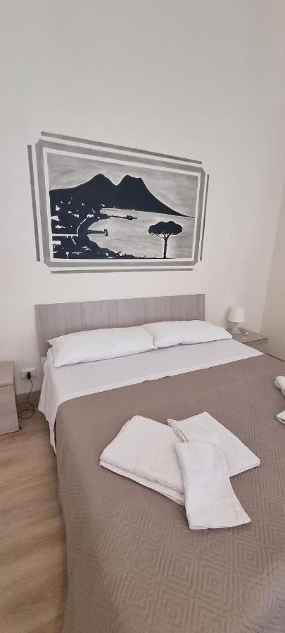 Keira House Napoli Hotel Kültér fotó