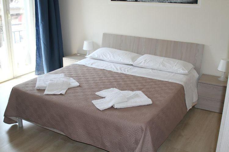 Keira House Napoli Hotel Kültér fotó