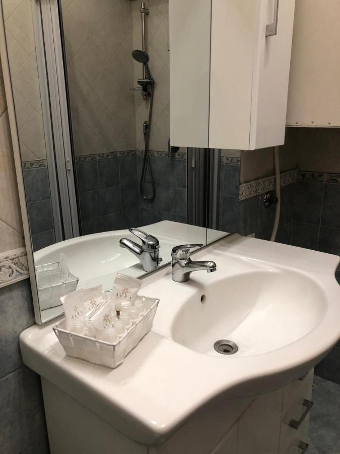 Keira House Napoli Hotel Kültér fotó